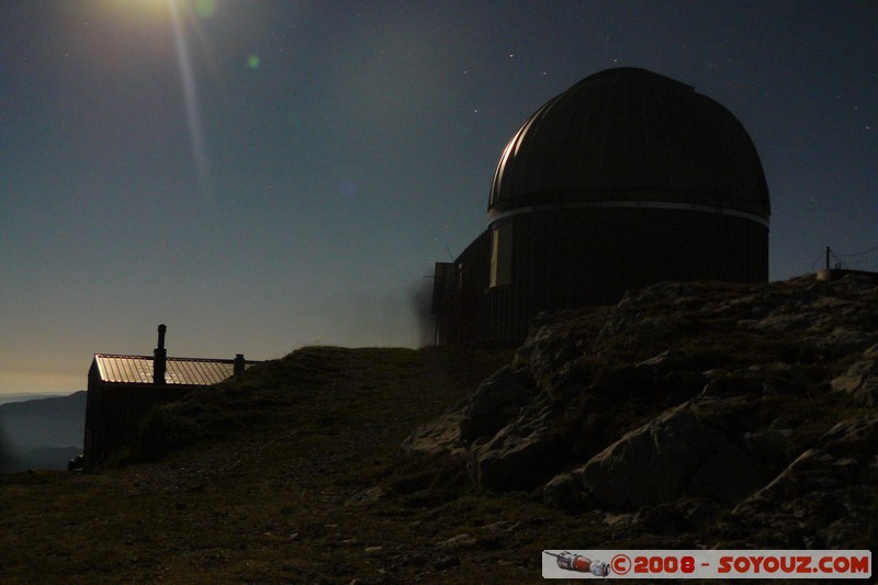 Mont Chiran - La Lune et l'observatoire
Mots-clés: Astronomie Nuit