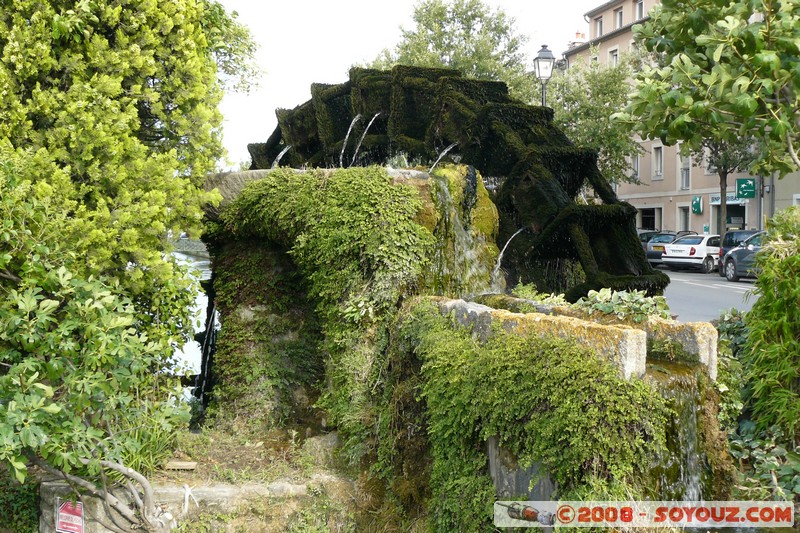 L'Isle-sur-la-Sorgue - roue de la Porte d'Avignon
Mots-clés: Roue a aubes