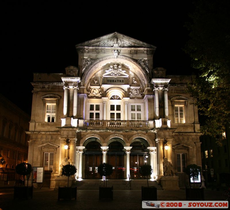 Avignon by Night - Opera
Mots-clés: Nuit