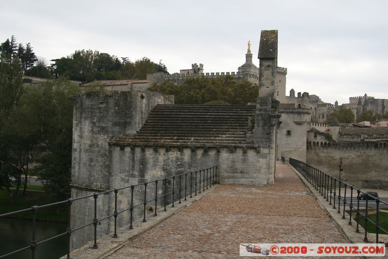 Avignon - Pont Saint-Benezet (pont d'Avignon) - Chapelle
Mots-clés: Pont Ruines patrimoine unesco Eglise