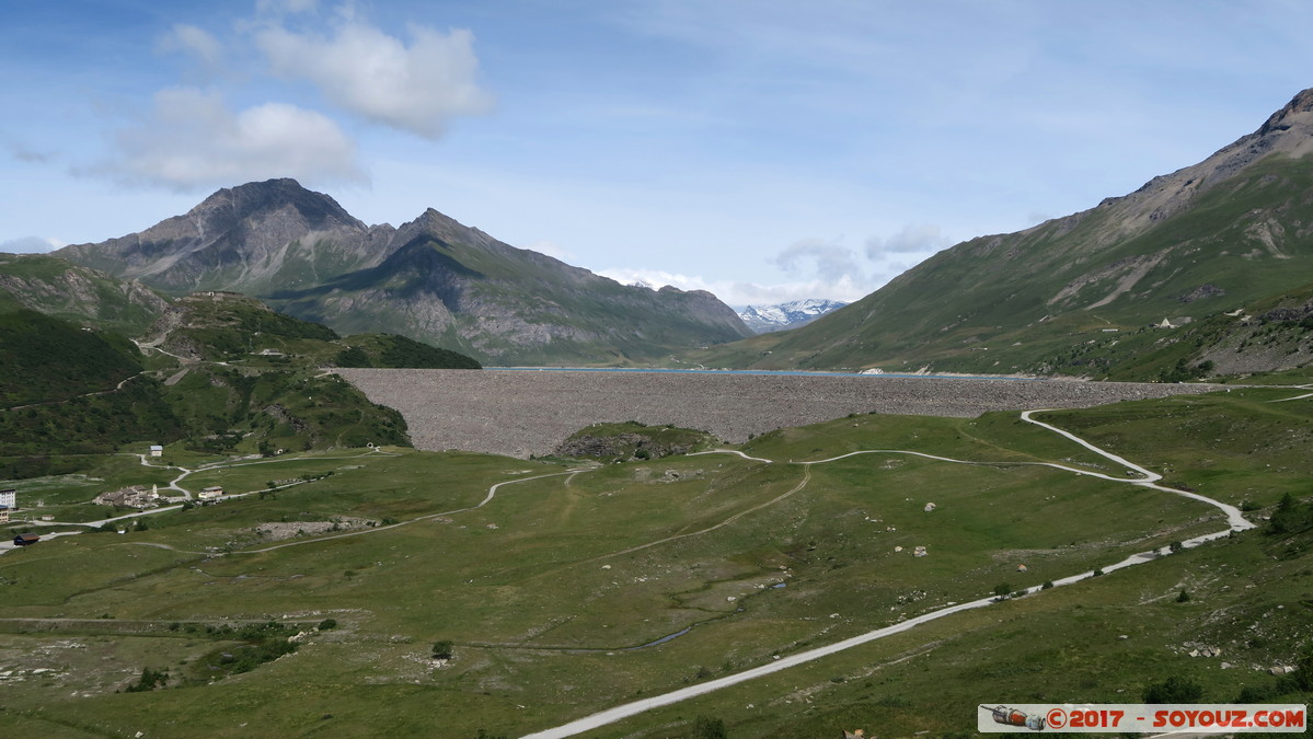 Lac du Mont-Cenis - Barrage
Mots-clés: geo:lat=45.21746271 geo:lon=6.96782112 geotagged Haute Maurienne Lanslebourg-Mont-Cenis Lac du Mont-Cenis Montagne barrage