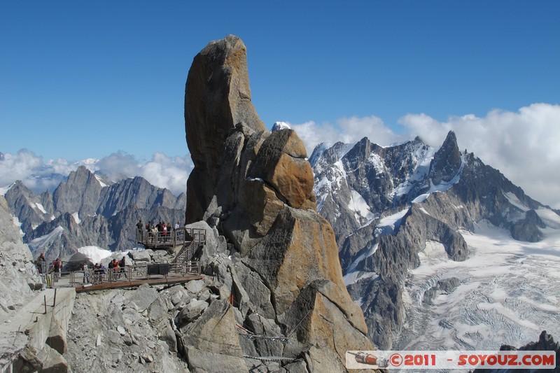 Téléphérique de l'aiguille du Midi
Mots-clés: Chamonix-Mont-Blanc FRA France geo:lat=45.87833495 geo:lon=6.88782692 geotagged Les Bossons RhÃ´ne-Alpes Neige Montagne