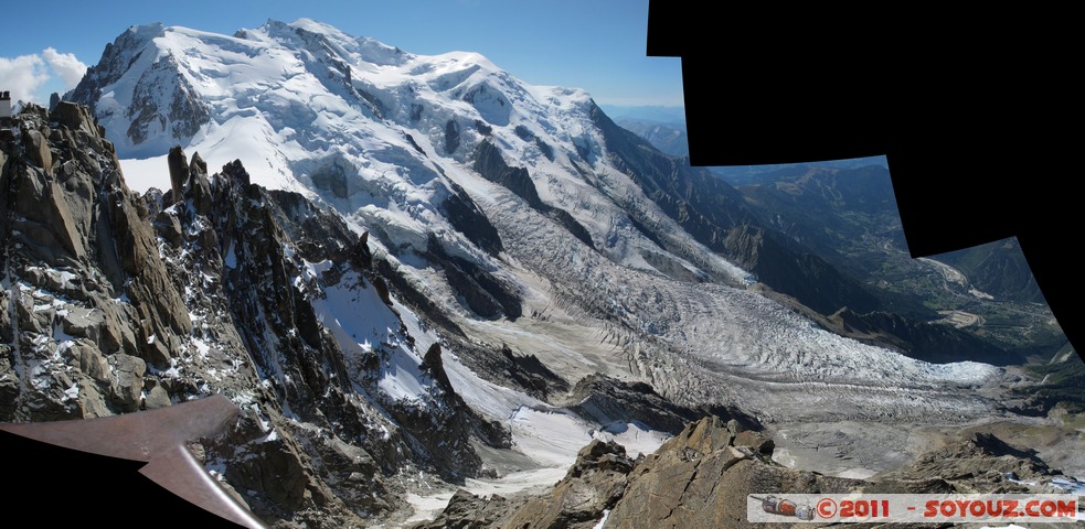 Téléphérique de l'aiguille du Midi - Mont Blanc et glacier des Bossons- panorama
Mots-clés: Chamonix-Mont-Blanc FRA France geo:lat=45.87833495 geo:lon=6.88782692 geotagged Les Bossons RhÃ´ne-Alpes Neige Montagne panorama glacier