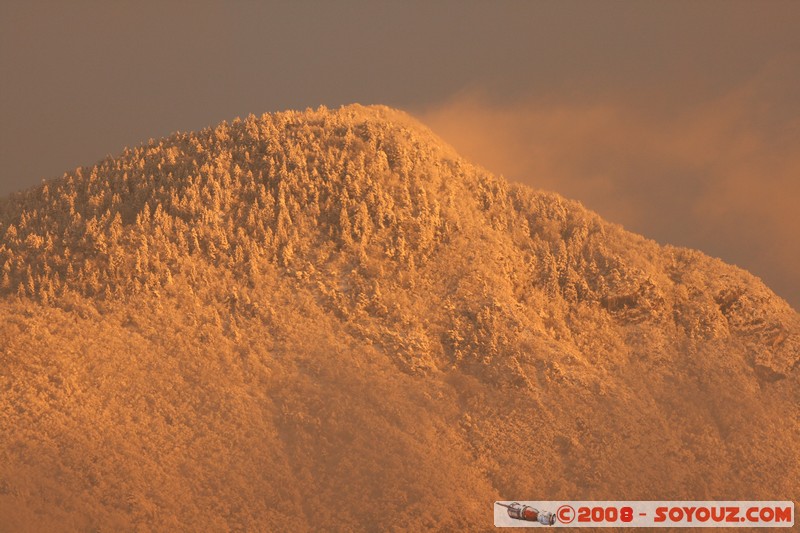 Mont Veyrier sous la neige
Mots-clés: Neige sunset