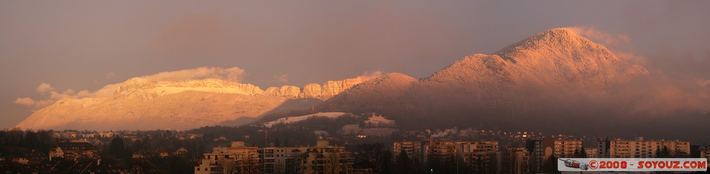 Le Parmelan et les Monts Rampignon, Rampon et Veyrier sous la neige - panoramique
Stitched Panorama
Mots-clés: Neige sunset panorama