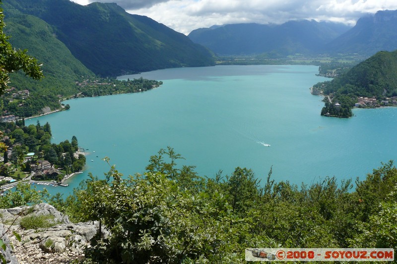 Sentier du Roc de Chere - Lac d'Annecy
Mots-clés: Lac