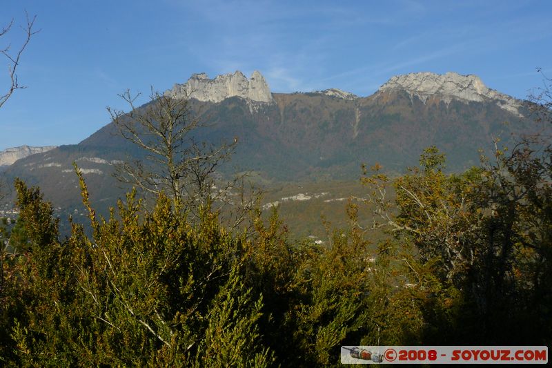 Duingt - La boucle du Taillefer - Dents de Lanfon et Lanfonnet
Mots-clés: Montagne