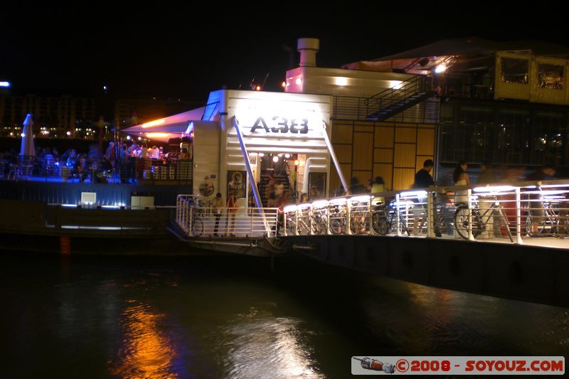 Budapest - A38 Club
Mots-clés: bateau