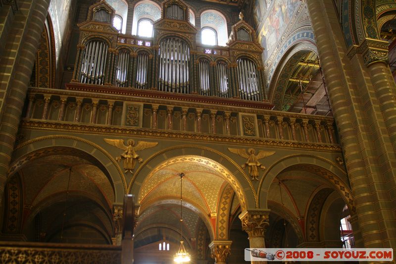 Pecs - Szent Peter Bazilika - Organ
Mots-clés: Eglise orgue musique