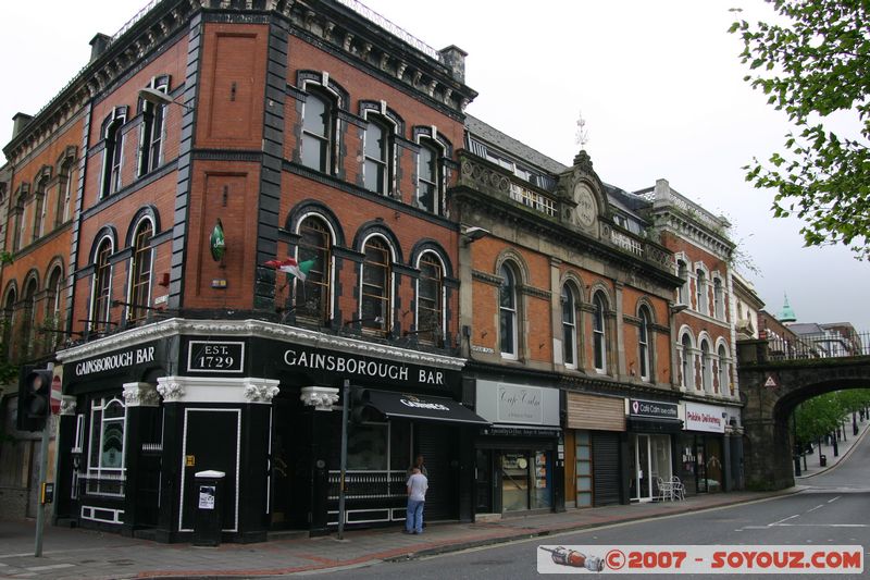 Gainsborough bar
Mots-clés: pub