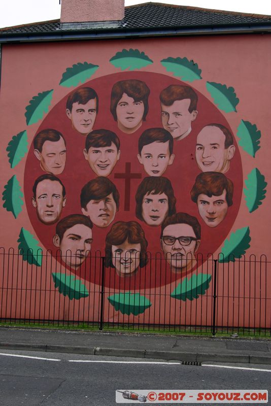 Bloody Sunday Commemoration (Bloody Sunday Victims)
The Bogside Artists - The People's Gallery
Mots-clés: fresques politiques The Bogside Artists