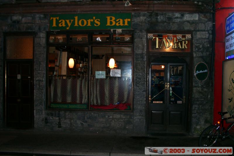 Galway - Taylor's Bar

