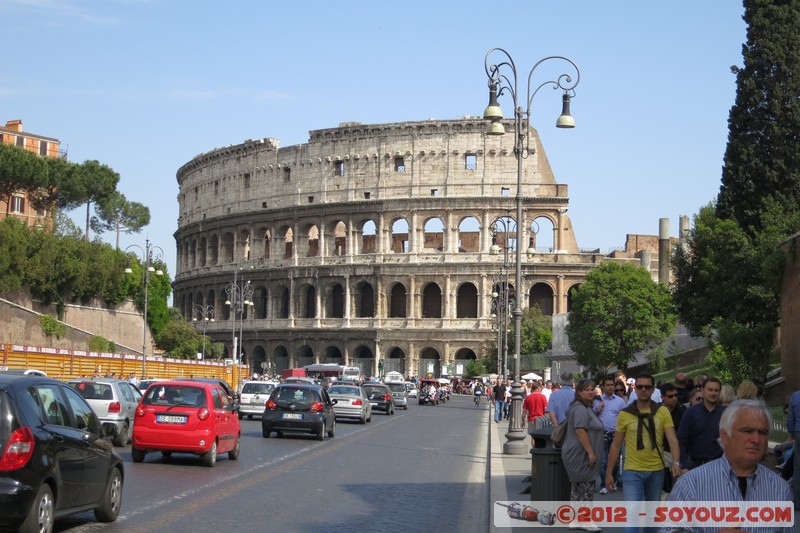 Roma - Colosseo
Mots-clés: Campitelli geo:lat=41.89197662 geo:lon=12.48909952 geotagged ITA Italie Lazio Roma patrimoine unesco Ruines Romain Colosseo