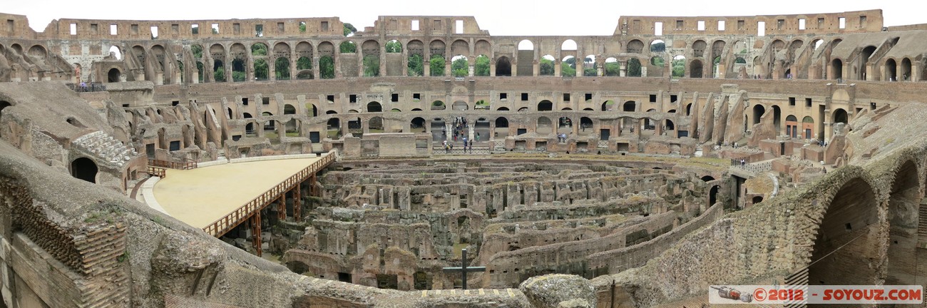 Roma - Colosseo - panorama
Mots-clés: Campitelli geo:lat=41.89064428 geo:lon=12.49251303 geotagged ITA Italie Lazio Roma patrimoine unesco Ruines Romain Colosseo panorama