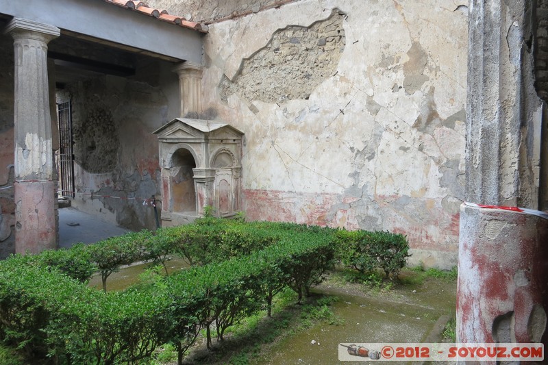 Pompei Scavi - Casa del Poeta Tragico
Mots-clés: Campania geo:lat=40.75079520 geo:lon=14.48370060 geotagged ITA Italie Pompei Scavi Ruines Romain patrimoine unesco Regio VI