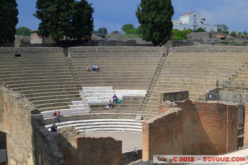 Pompei Scavi - Teatro Grande
Mots-clés: Campania geo:lat=40.74846401 geo:lon=14.48832486 geotagged ITA Italie Pompei Scavi Ruines Romain patrimoine unesco Regio VIII