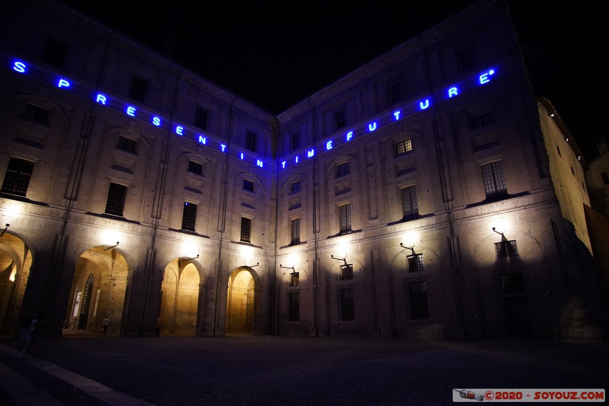 Parma by night - Palazzo della Pilotta
Mots-clés: Emilia-Romagna geo:lat=44.80474568 geo:lon=10.32651411 geotagged ITA Italie Parma Nuit Palazzo della Pilotta
