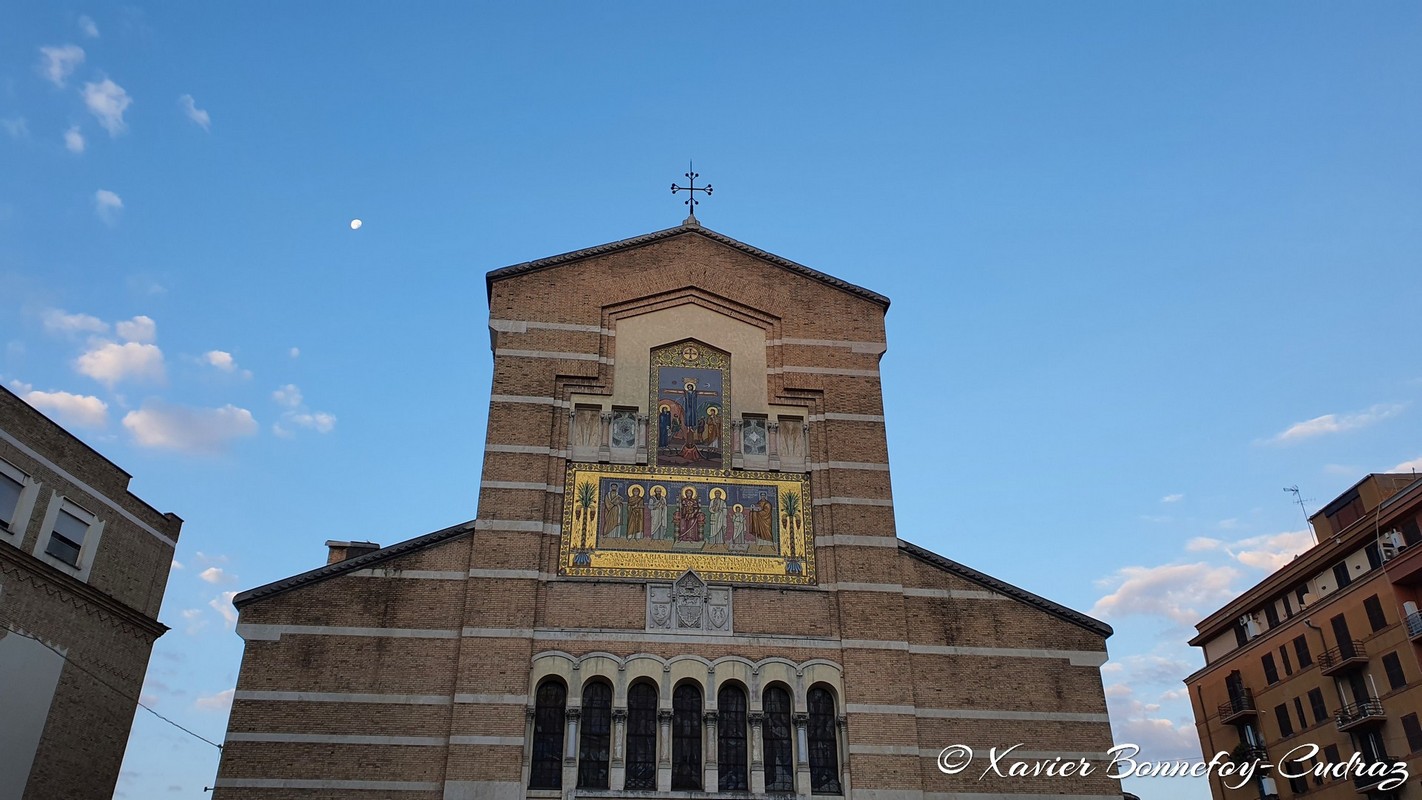 Roma
Mots-clés: Italie Lazio Testaccio Chiesa di Santa Maria Liberatrice