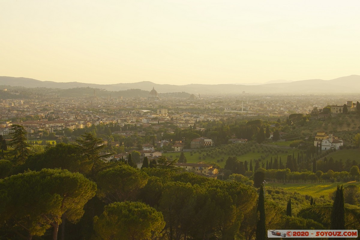Settignano - vista di Firenze
Mots-clés: geo:lat=43.78313297 geo:lon=11.31887878 geotagged ITA Italie Settignano Toscana sunset