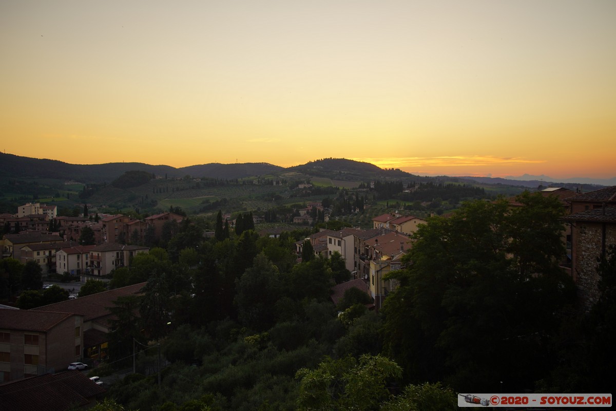 San Gimignano - Tramonto
Mots-clés: geo:lat=43.47004603 geo:lon=11.04067127 geotagged ITA Italie San Gimignano Toscana sunset Lune Porta San Matteo