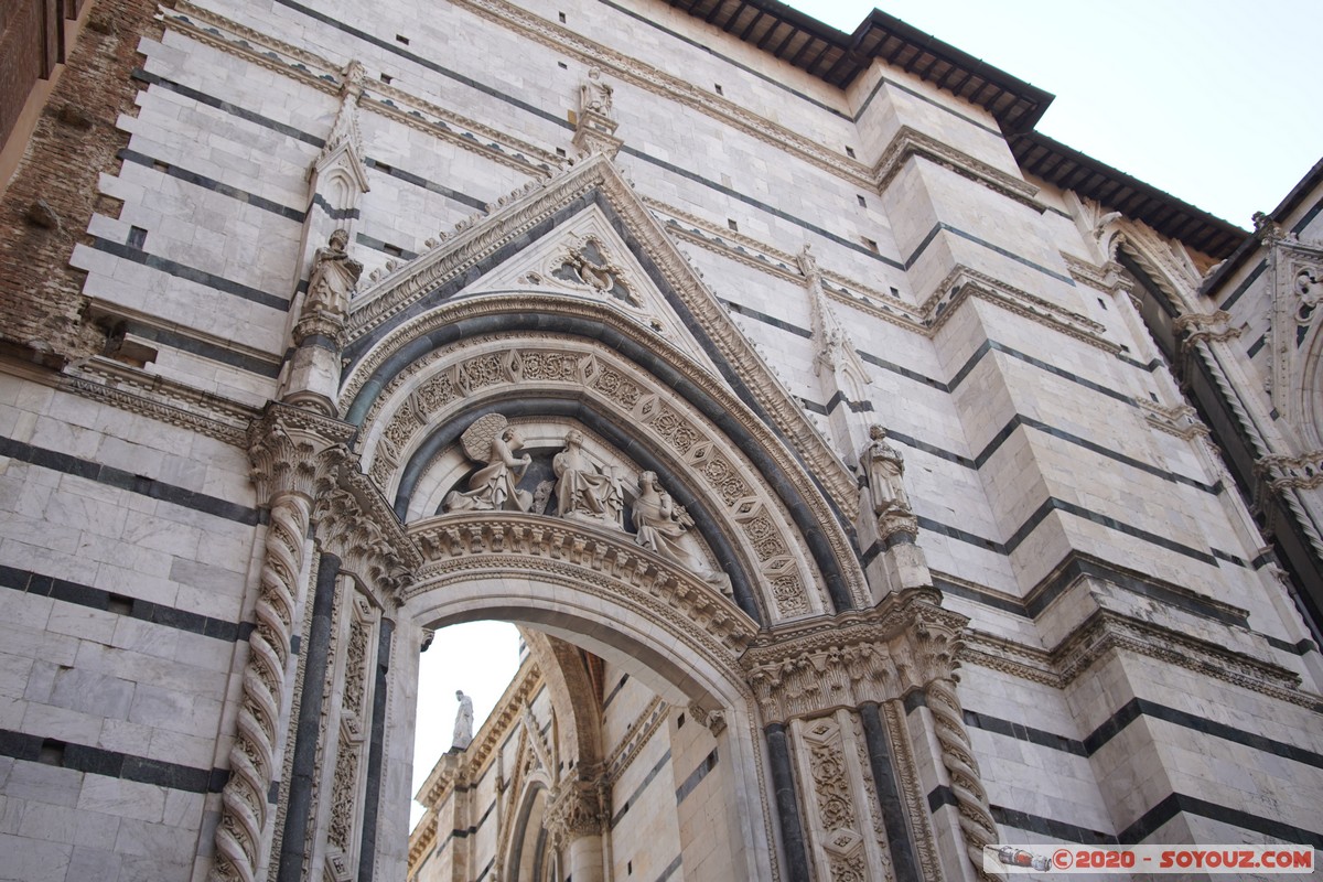 Duomo di Siena
Mots-clés: geo:lat=43.31779955 geo:lon=11.32966350 geotagged ITA Italie Siena Toscana patrimoine unesco Duomo di Siena Eglise