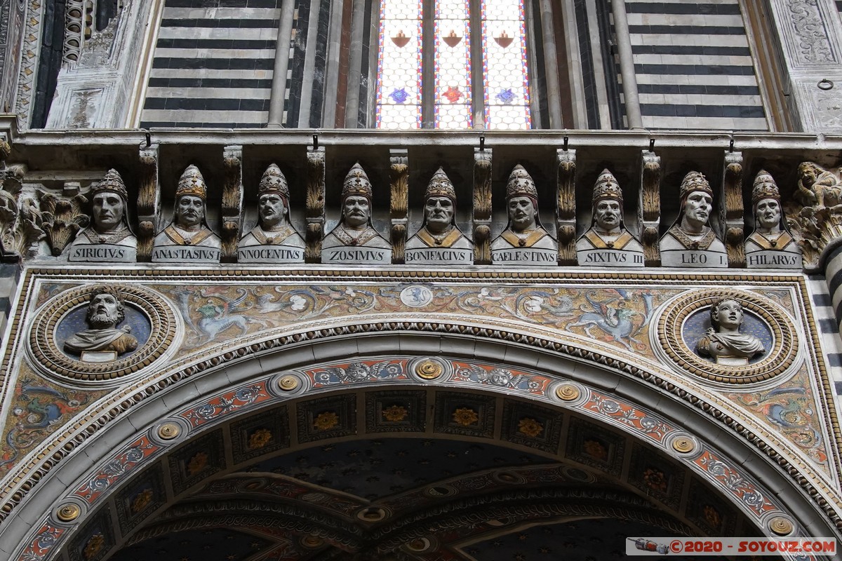Duomo di Siena
Mots-clés: geo:lat=43.31753024 geo:lon=11.32896345 geotagged ITA Italie Siena Toscana patrimoine unesco Duomo di Siena Eglise