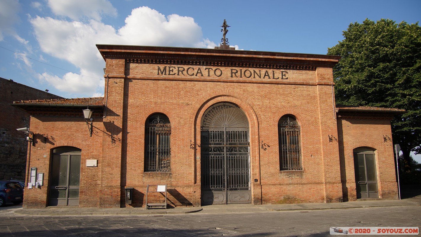 Siena - Mercato Rionale
Mots-clés: geo:lat=43.32744266 geo:lon=11.32566602 geotagged ITA Italie Siena Toscana patrimoine unesco Mercato Rionale