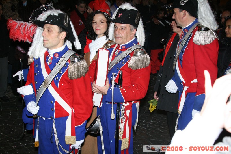 Storico Carnevale di Ivrea - lo Stato Maggiore
Mots-clés: Nuit