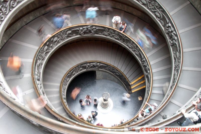 Escalier du Muse du Vatican
