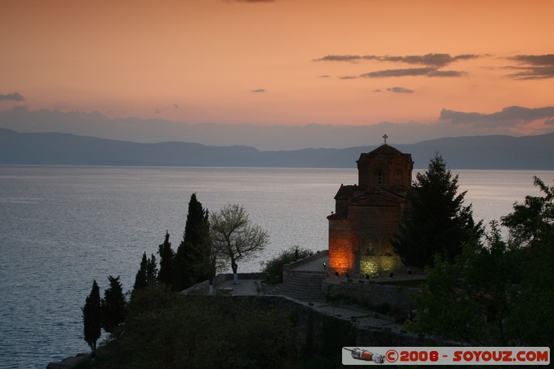 Ohrid - Church of Sveti Jovan at Kaneo
Mots-clés: patrimoine unesco sunset Eglise