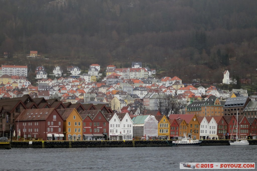 Bergen - Bryggen / World Heritage
Mots-clés: Bergen geo:lat=60.39659033 geo:lon=5.31815133 geotagged Hordaland NOR Norvège Norway Strandside Bryggen patrimoine unesco