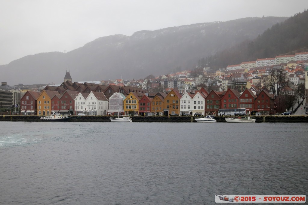 Bergen - Bryggen / World Heritage
Mots-clés: Bergen geo:lat=60.39530236 geo:lon=5.32128521 geotagged Hordaland NOR Norvège Norway Strandside Bryggen patrimoine unesco