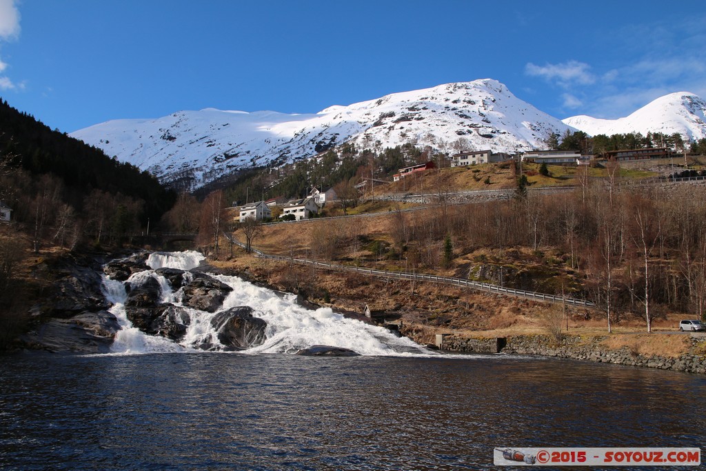 Hellesylt - Waterfall
Mots-clés: geo:lat=62.08663904 geo:lon=6.86913285 geotagged Hellesylt More og Romdal NOR Norvège cascade Neige Montagne