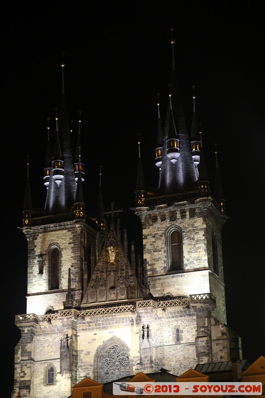 Prague by Night - Staromestske namesti - Tynsky chram
Mots-clés: CZE geo:lat=50.08704936 geo:lon=14.42077324 geotagged HlavnÃ­ mÄ�sto Praha KoÅ¡Ã­Å�e RÃ©publique TchÃ¨que StarÃ© MÄ�sto Nuit Staromestske namesti patrimoine unesco Eglise