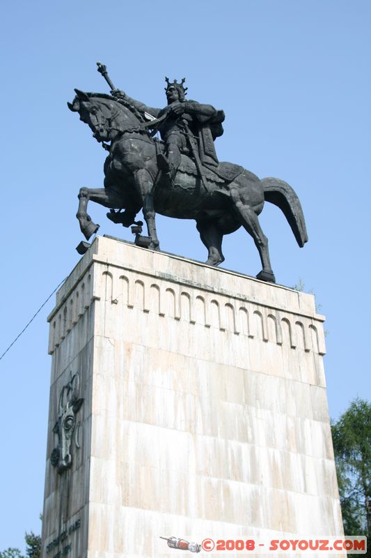 Suceava - Stefan cel Mare equestrial statue
Mots-clés: statue