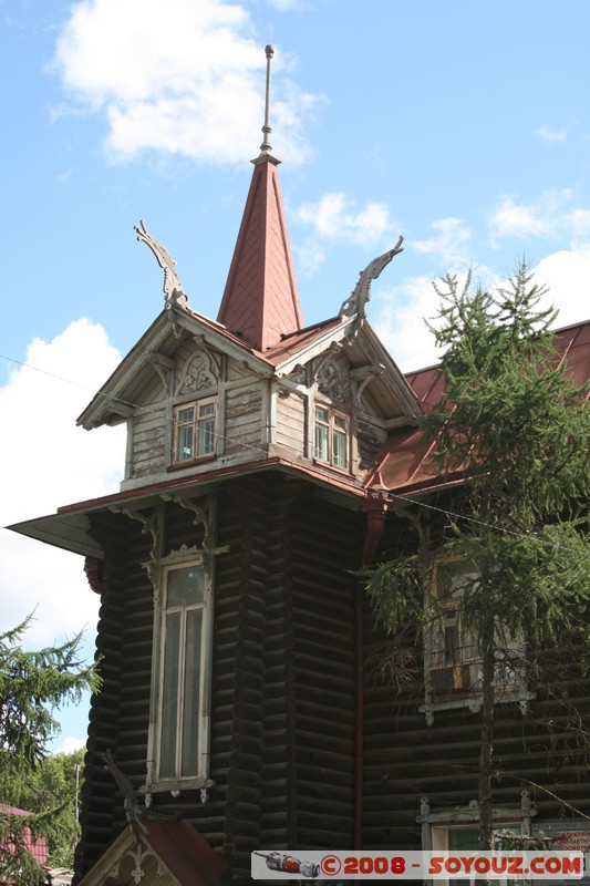 Tomsk - Maison du Dragon
Mots-clés: Bois