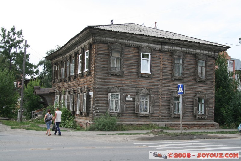 Tomsk - Maison en bois sur oul Dzerjinskovo
Mots-clés: Bois