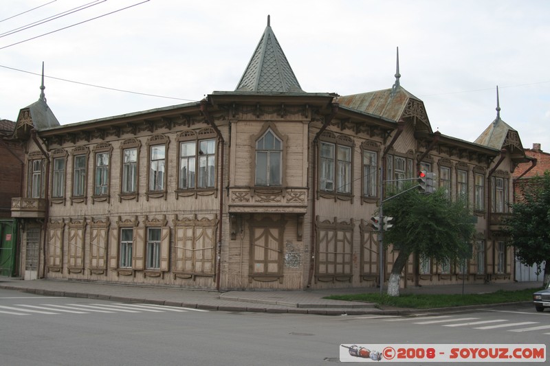 Krasnoiarsk - Maison en bois
Mots-clés: Bois