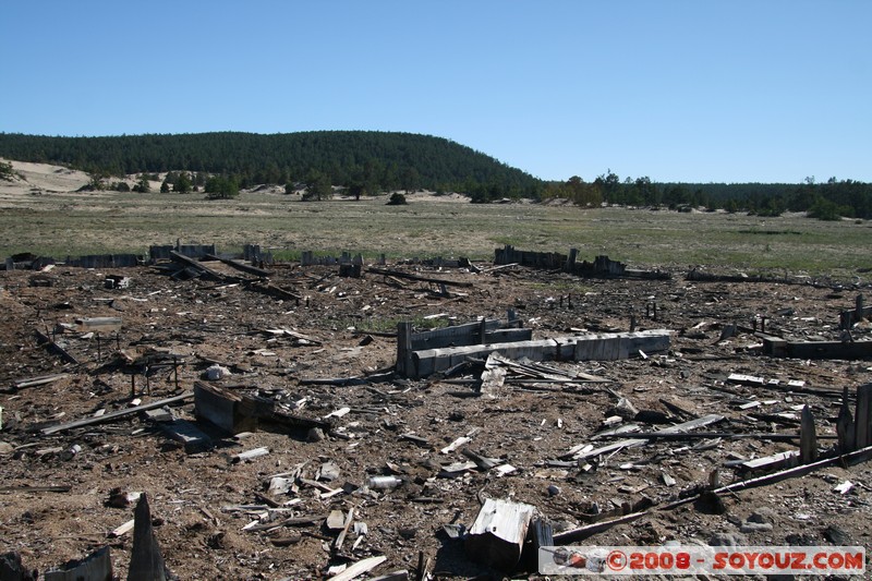 Olkhon - Peschanaya - Ruines d'un ancien goulag
