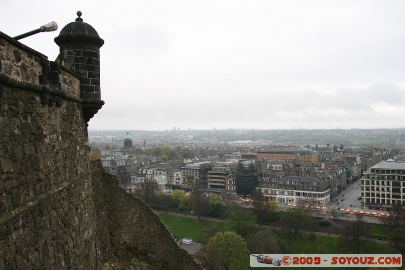 View from Edinburgh Castle
Johnston Terrace, Edinburgh, City of Edinburgh EH1 2, UK
Mots-clés: Edinburgh Castle patrimoine unesco