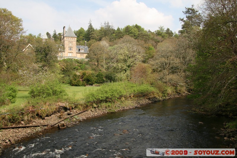 Highland - Larachbeg
Acharn, Highland, Scotland, United Kingdom
Mots-clés: chateau Riviere