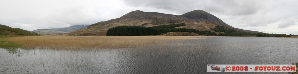 Skye - Loch
B8083, Highland IV49 9, UK
Mots-clés: Lac panorama