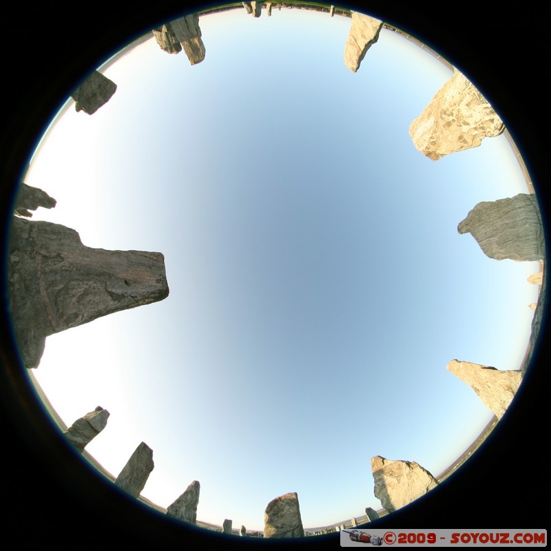 Hebridean Islands - Lewis - Callanish Standing Stones
Callanish, Western Isles, Scotland, United Kingdom
Mots-clés: Megalithique prehistorique Fish eye Insolite sunset