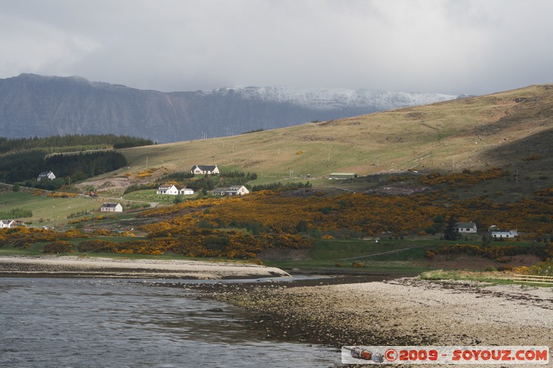 Highland - Ullapool - Loch Broom
W Shore St, Highland IV26 2, UK
Mots-clés: Lac Montagne Neige