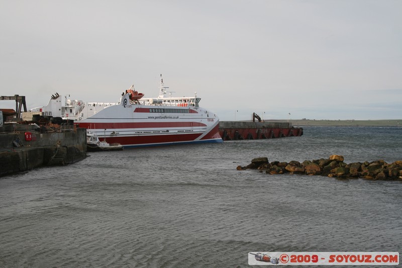 Highland - Gills - Pentlandferries
Gills, Highland, Scotland, United Kingdom
Mots-clés: bateau mer