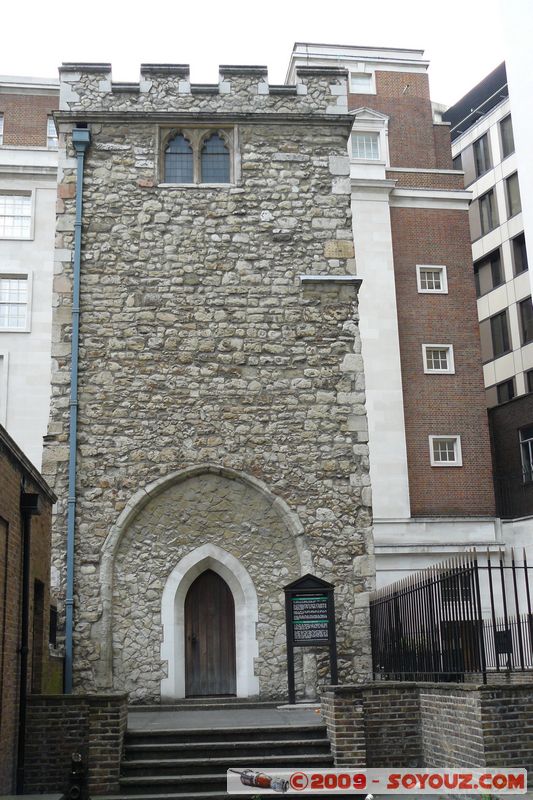 London - The City - All Hallows Staining Church tower
Mark Ln, City of London, EC3R 7, UK
Mots-clés: Eglise Ruines