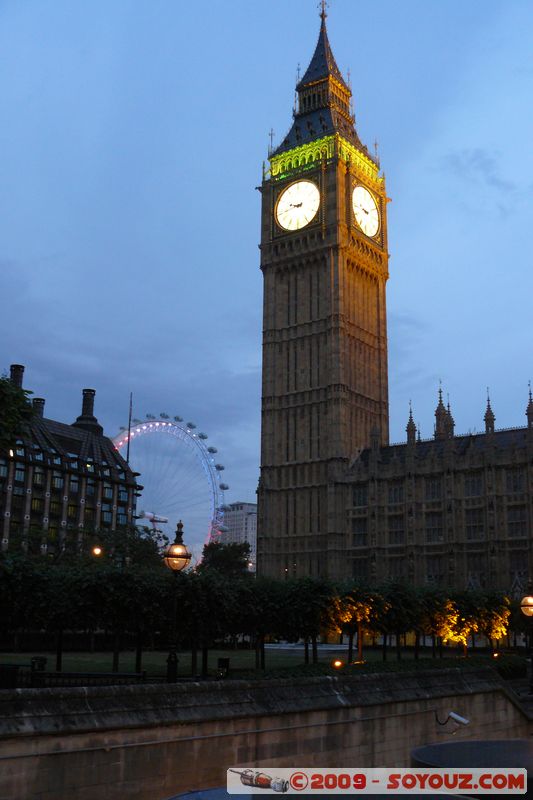 London - Westminster - Big Ben at Dusk
St Margaret St, Westminster, London SW1A 2, UK
Mots-clés: Big Ben Horloge patrimoine unesco Nuit Palace of Westminster