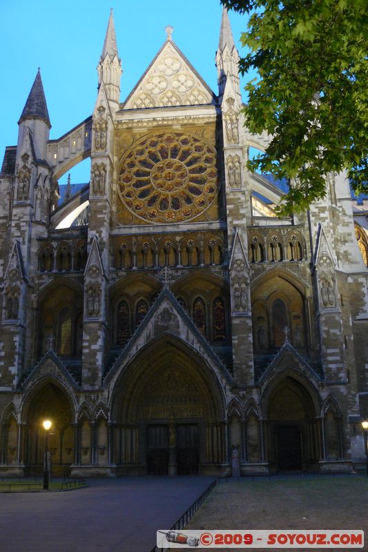 London - Westminster Abbey at Dusk
Broad Sanctuary, Westminster, London SW1P 3, UK
Mots-clés: Nuit patrimoine unesco Eglise Westminster Abbey