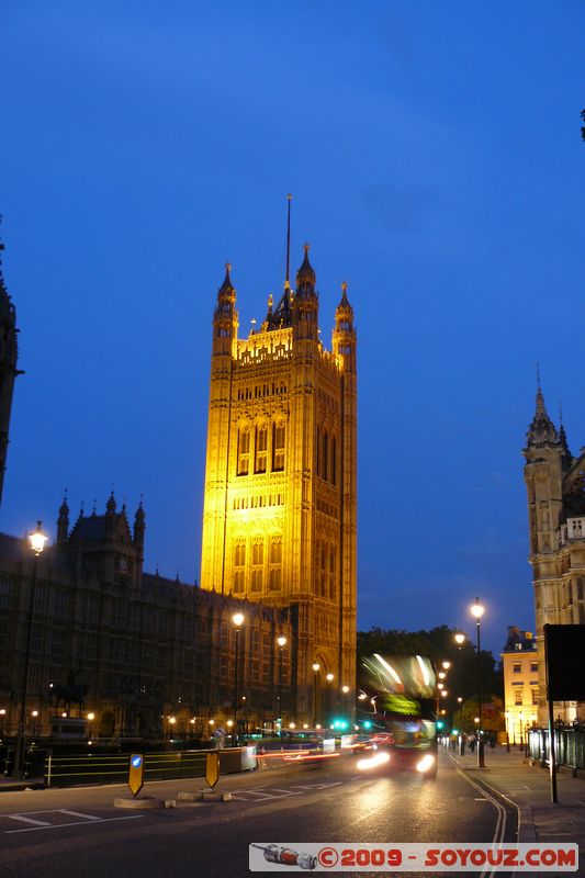London - Palace of Westminster by Night
St Margaret St, Westminster, London SW1A 2, UK
Mots-clés: Nuit patrimoine unesco Palace of Westminster