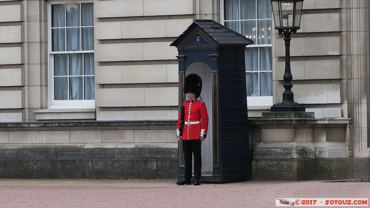 London - Buckingham Palace - Changing of the Guard
Mots-clés: England GBR geo:lat=51.50200804 geo:lon=-0.14157536 geotagged Royaume-Uni St James's St. James's Ward London Londres Buckingham Palace